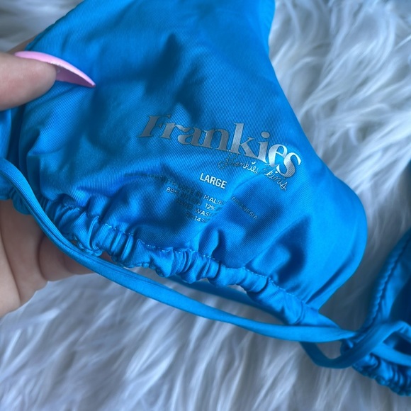 Frankie’s Bikini - Picture 5 of 9